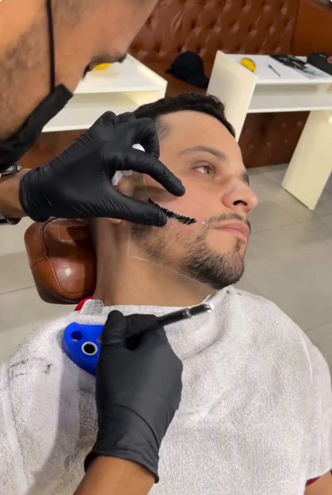 PREENCHIMENTO DE BARBA E PREENCHIMENTO CAPILAR - NANOBLANDING FIO A FIO